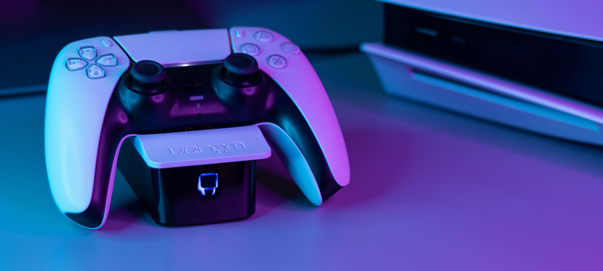 COMPATIBLE-WITH-PLAYSTATION