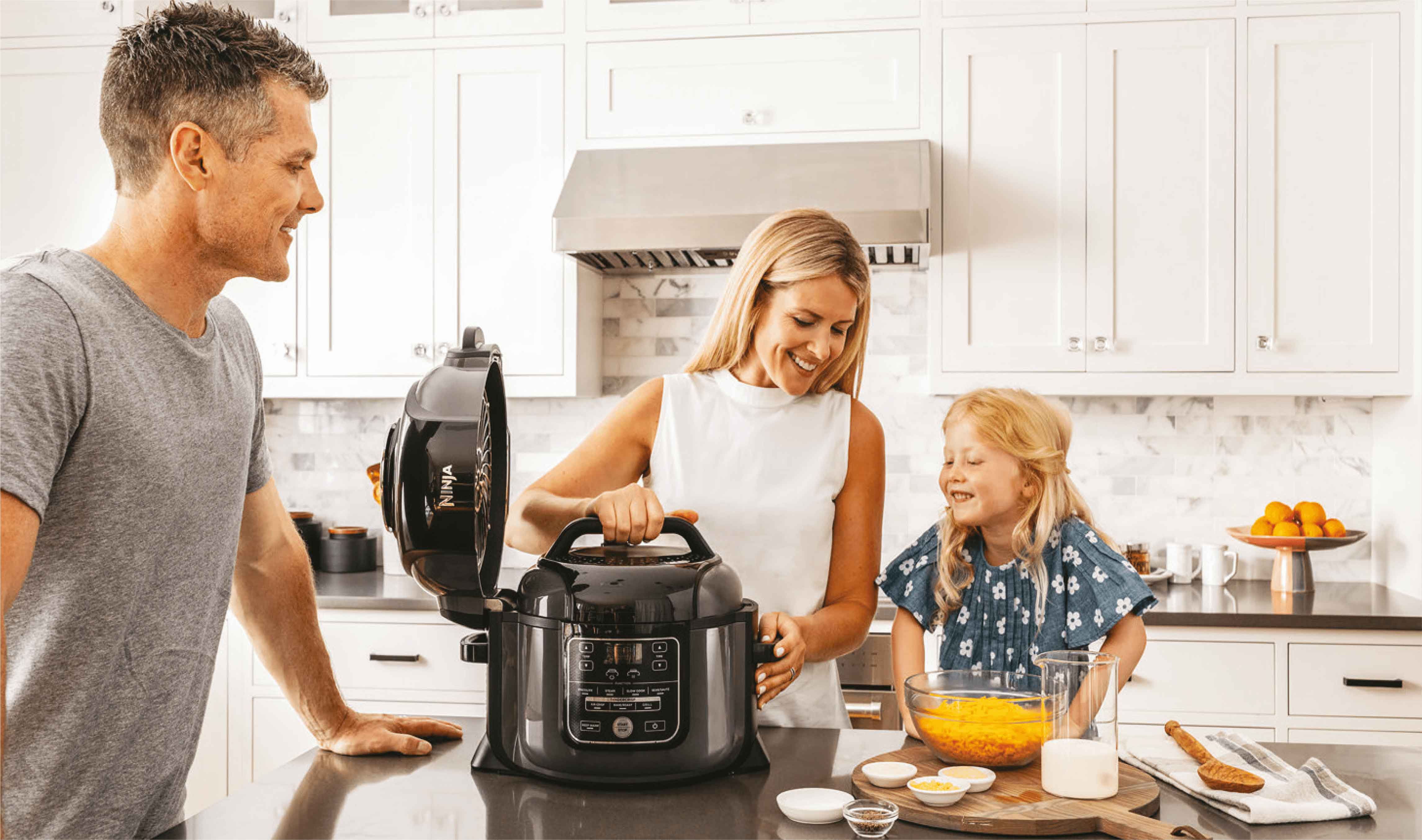 Shop the new Ninja Foodi AF400UKWH air-fryer at Currys