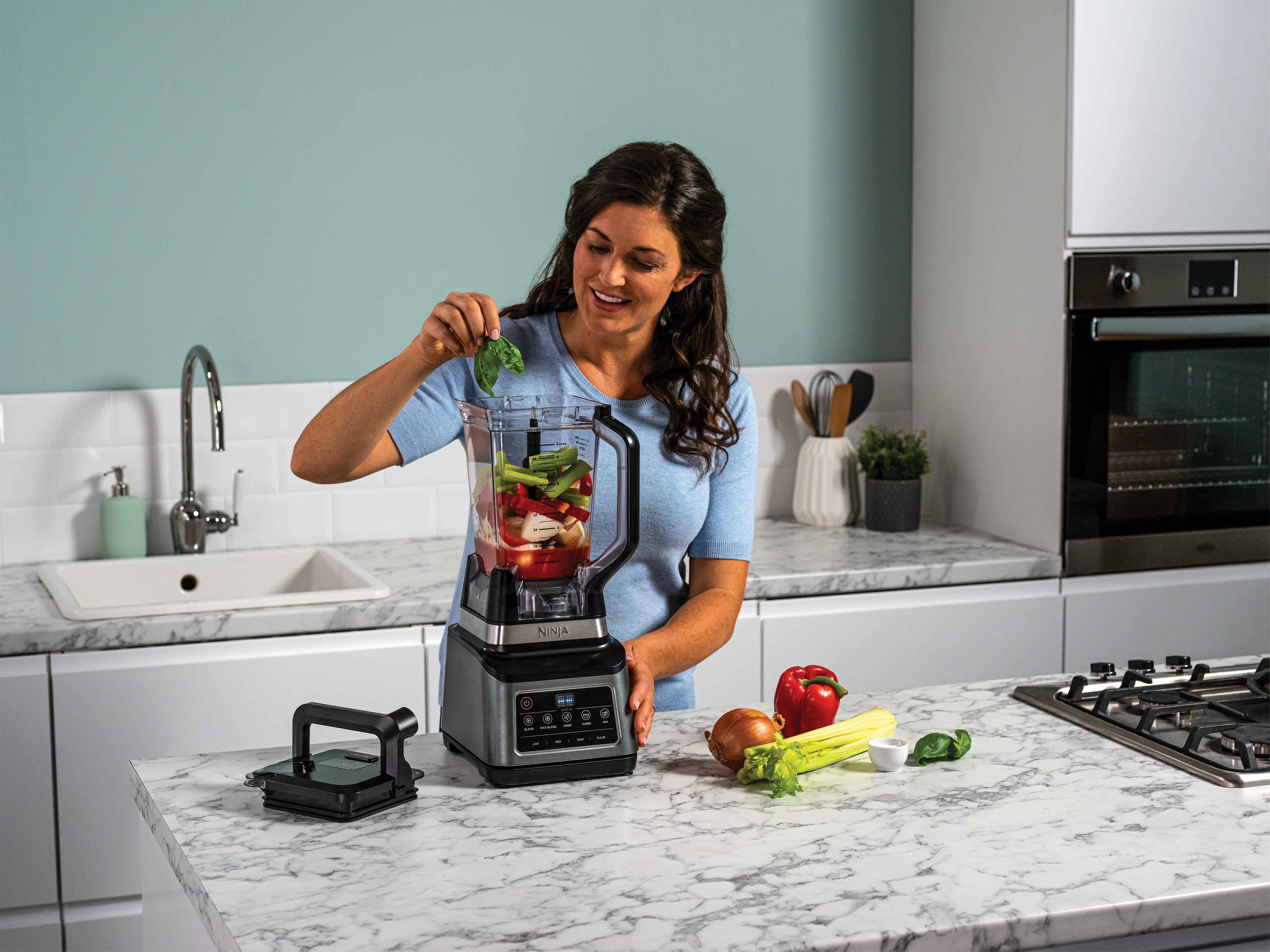 Ninja Detect Kitchen System Power Blender + Processor with Blend