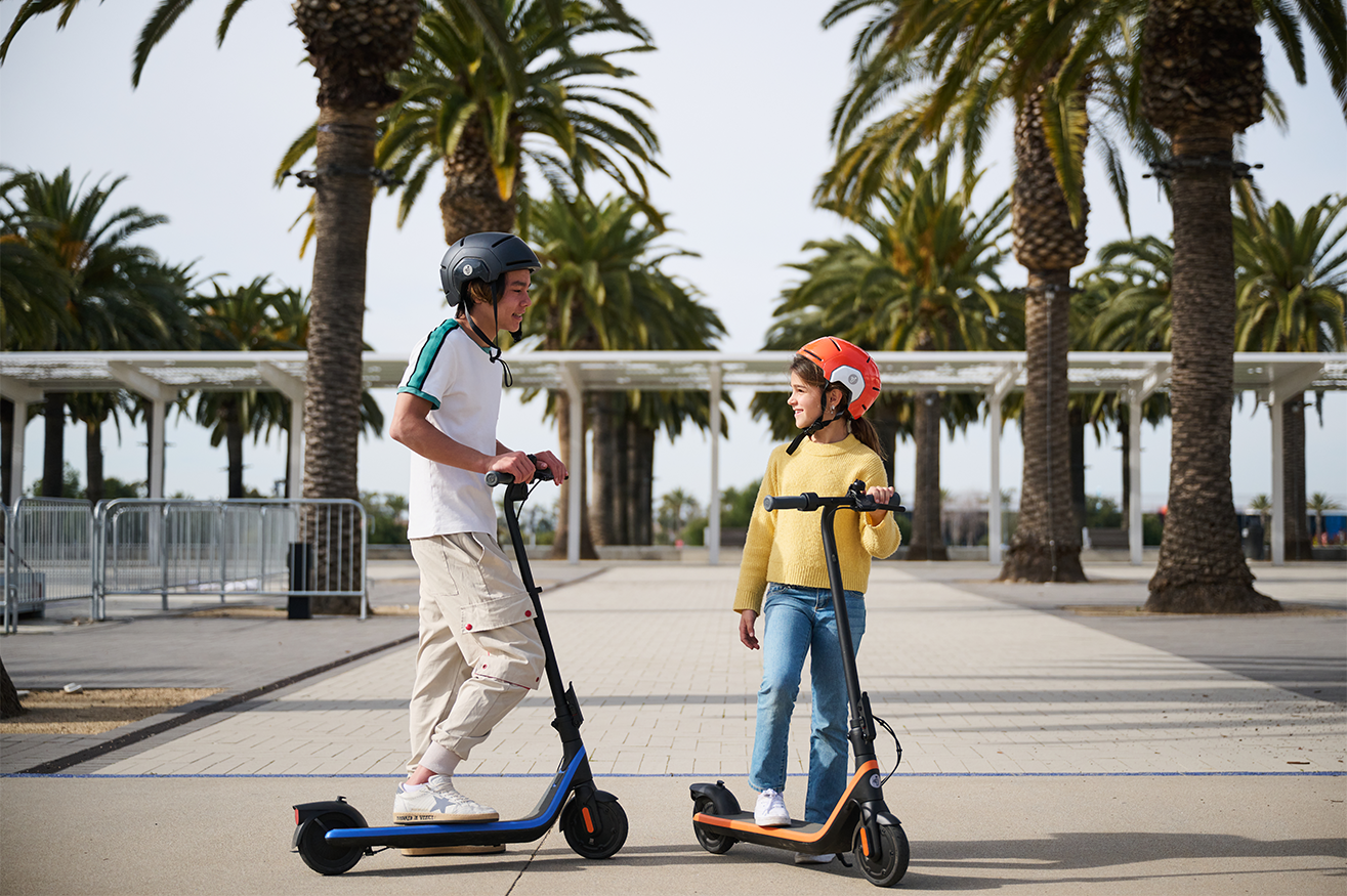 Segway-Ninebot A6 Kids Electric Scooter